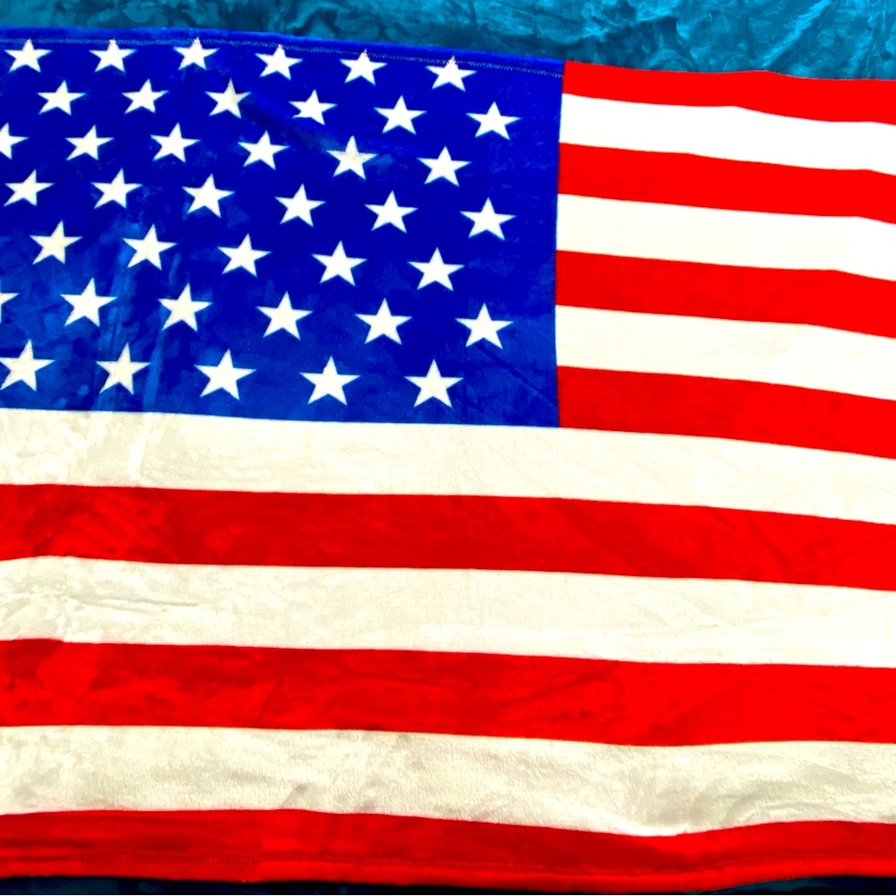 Noble House July 4th Stars & Stripes American Flag Ultra Plush Throw Blanket